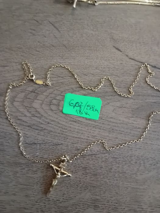 Продавам златни изделия 14 и 18к.