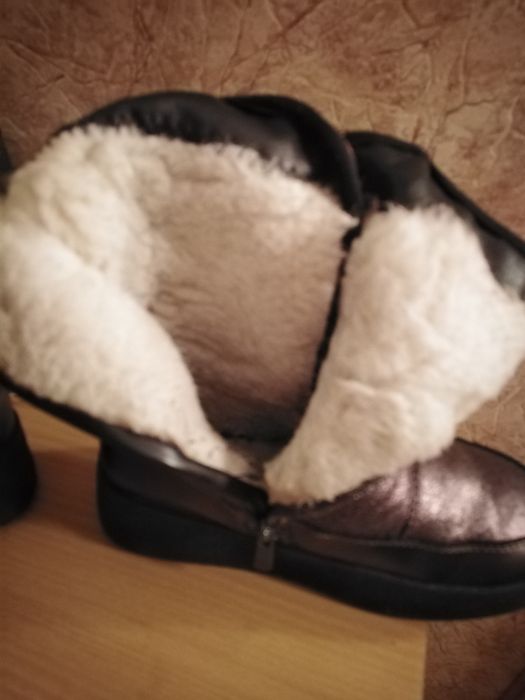 Зимние сапоги для девочкт