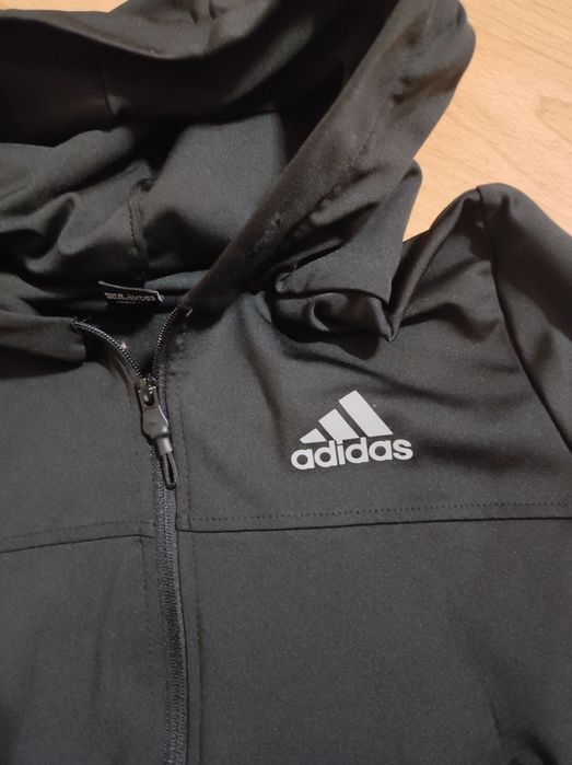 Горнище adidas  размер  128 черен цвят