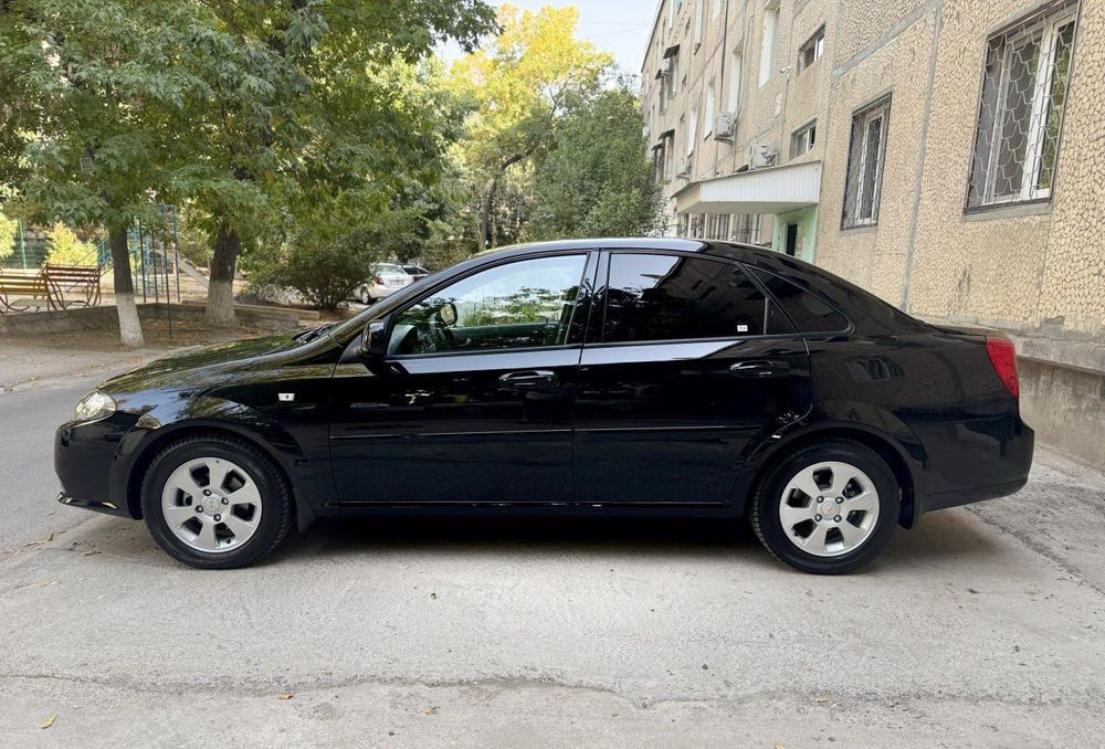 Gentra Black Elegant Plus