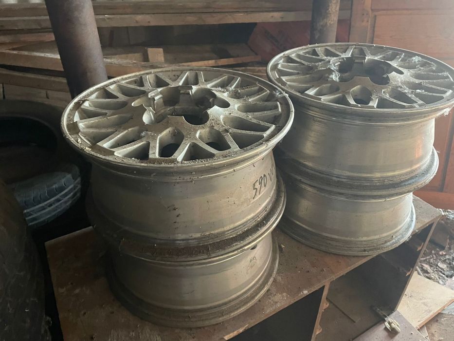 Продам титановые диски R 15