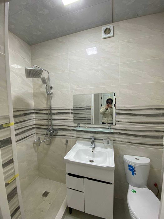 Срочно продается 1,4-сотик 5-х комн участка в Сергели  строител