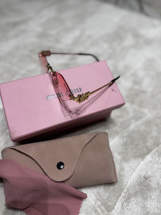 Миу миу дамски очила