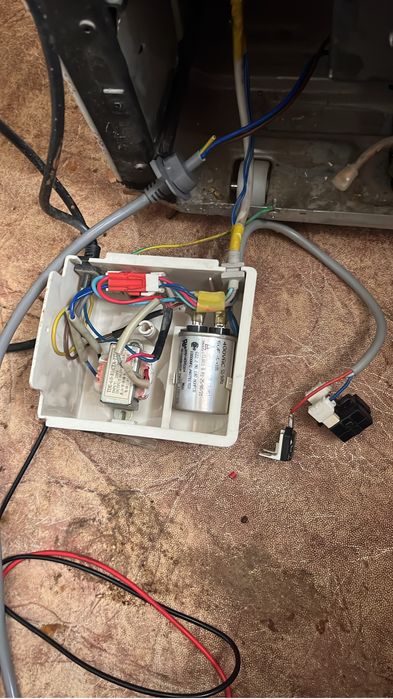 9 Ремонт холодильников недорого, с выездом