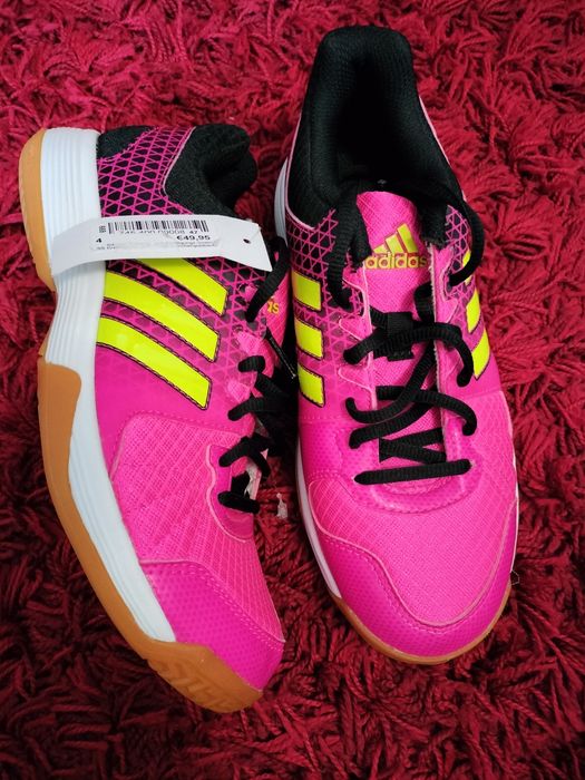 Vând Încălțăminte Adidas