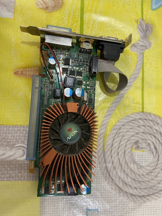 Продам видеокарту