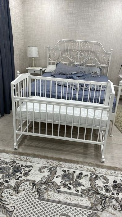 Кроватка детская