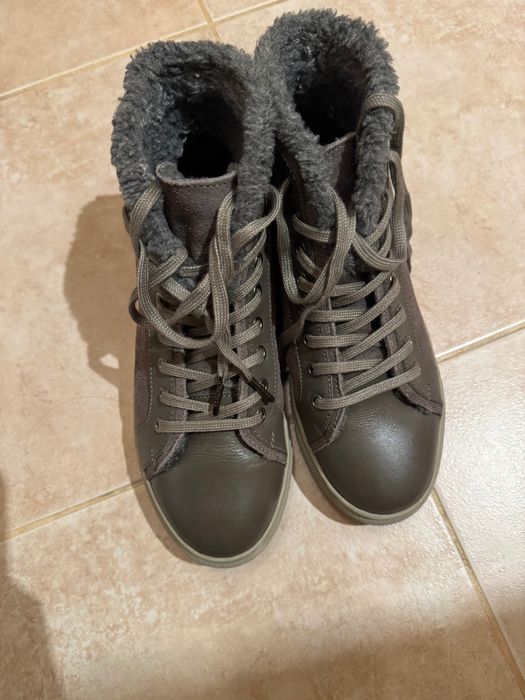 Зимни кожени обувки