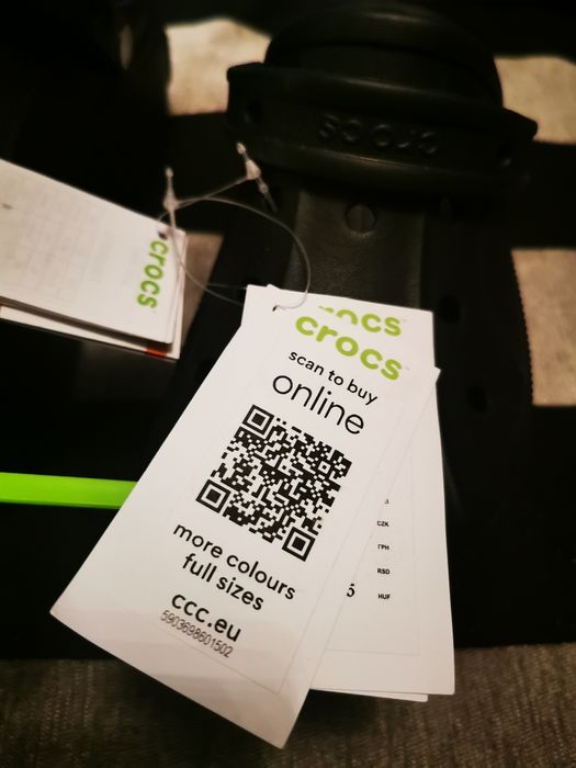 Чисто нови CROCS с етикет