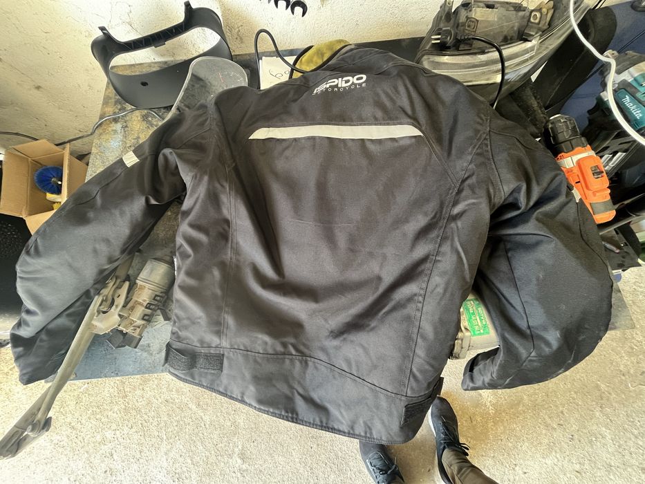 Каска CGM 507 и Яке ISPIDO