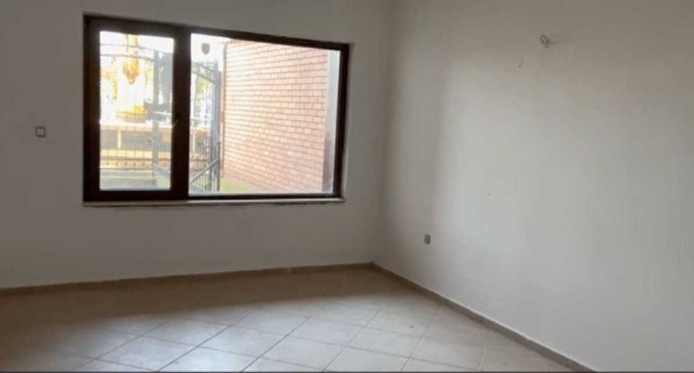 Продава се хотел в сърцето на Стария град на Несебър