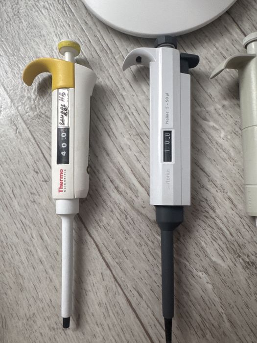 Набор дозаторов с подставкой для Лаборатории