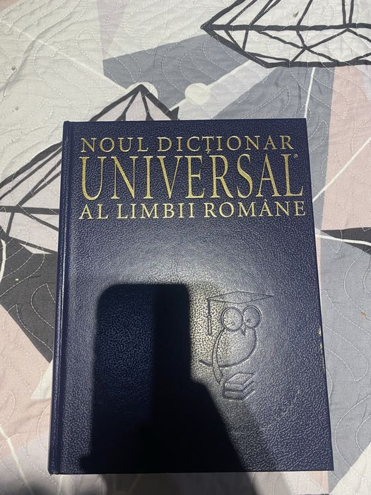 Dictionar universal!