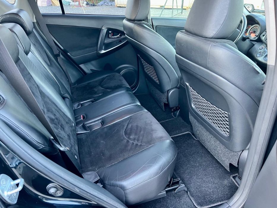 Toyota rav 4 , 2.0 benzina , automata , 4x4