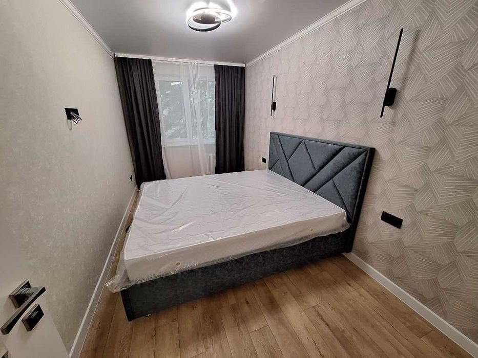 Дава се под наем Двустаен апартамент в София, Център - 60 кв.м за 400 € - Снимка #1