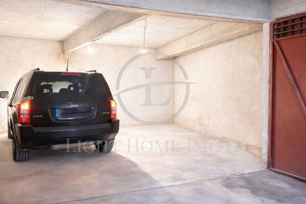 Продава се Гараж / Паркомясто в Пловдив, Кършияка - 27 кв.м за 850 €/кв.м - Снимка #1