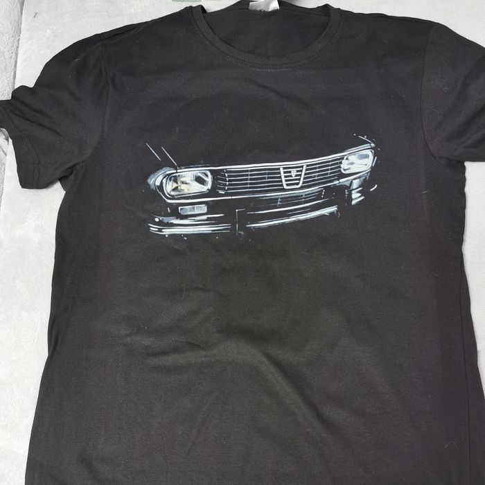 Tricouri persobalizate Dacia 1300