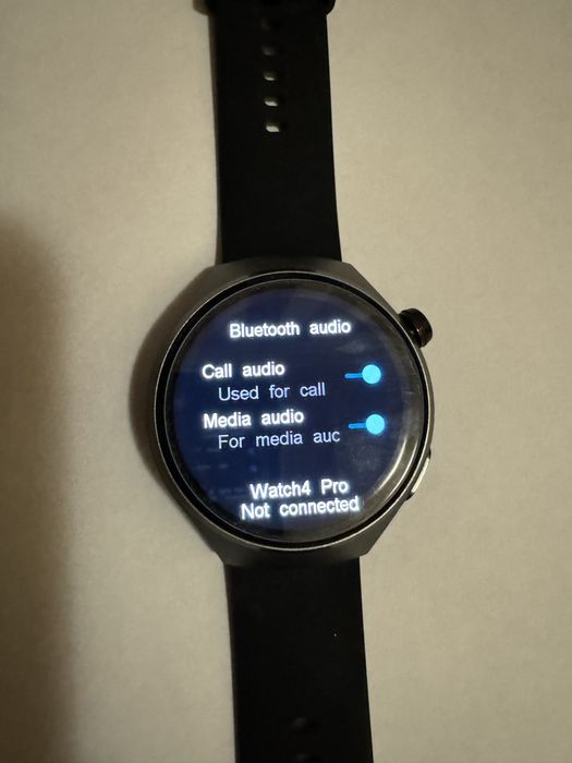 Смарт часовник чисто нов…..