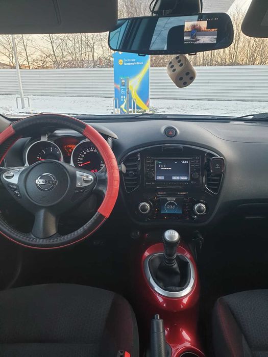 Vând Nissan juke