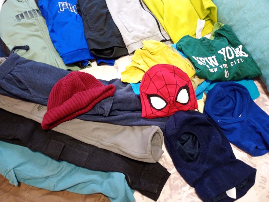 Lot haine băieți mărimea 128 cm