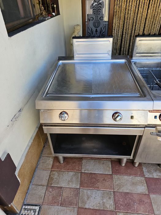 Linie Profesională inox   Gaz Angelo po ;Aragaz,friteuza,plită fry top