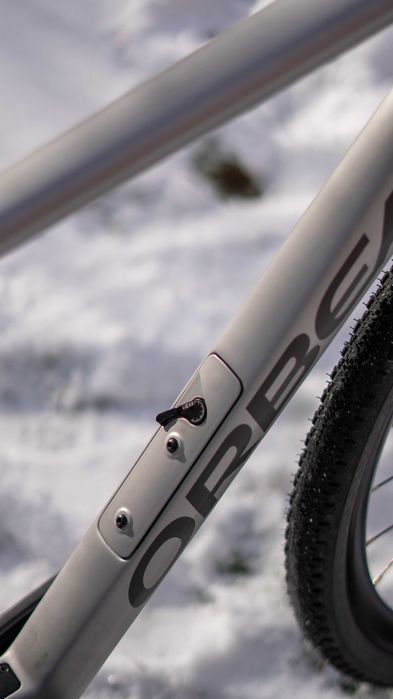 Gravel колело Orbea TERRA M30 Team APEX Groupset