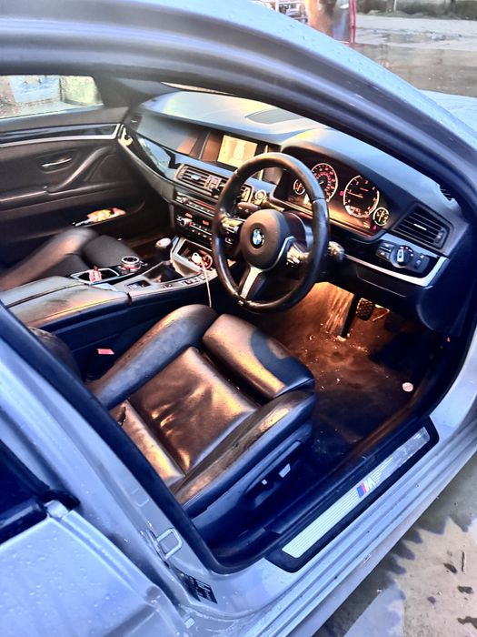 Bmw 520d f10 m sport volan dreapta