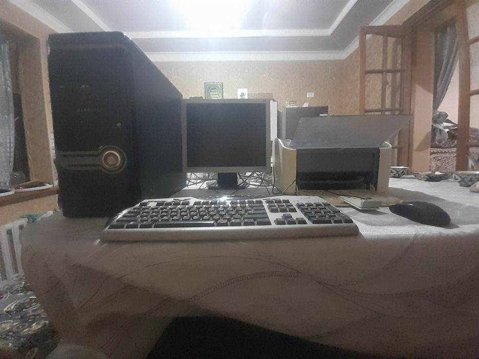 kampyuter va printer sotiladi