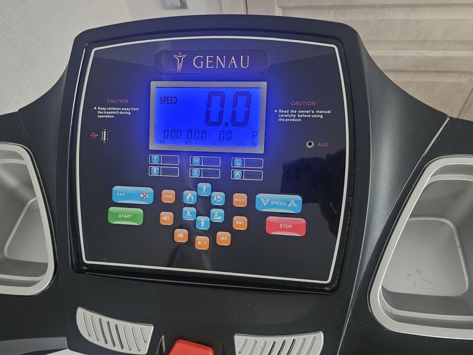 Продам беговую дорожку  GENAU TR50