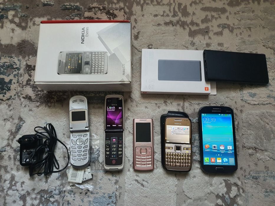 Samsung Grand + retro phones