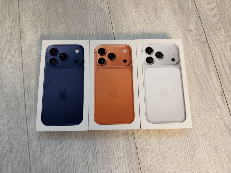 Apple iPhone 17 Pro, 256Gb, Orange/White/Blue, Neverloked, sigilat