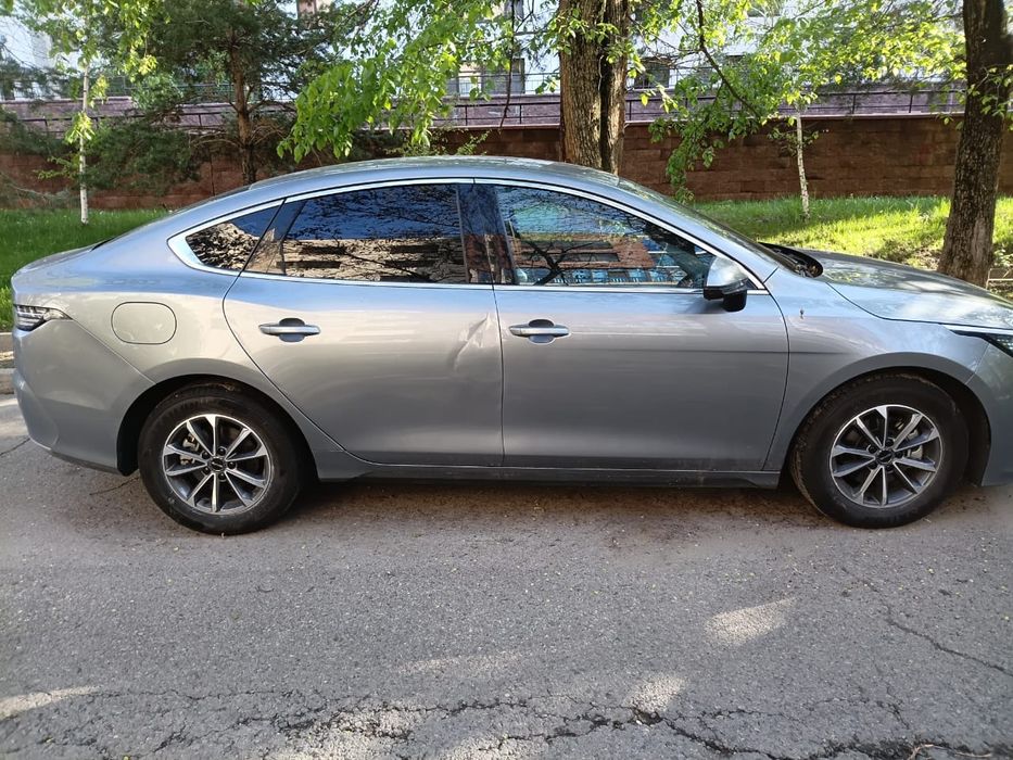 BYD Destroyer 05 2024 гибрид