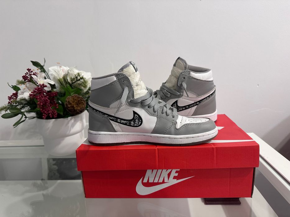 Nike Air Dior, marime 37.5