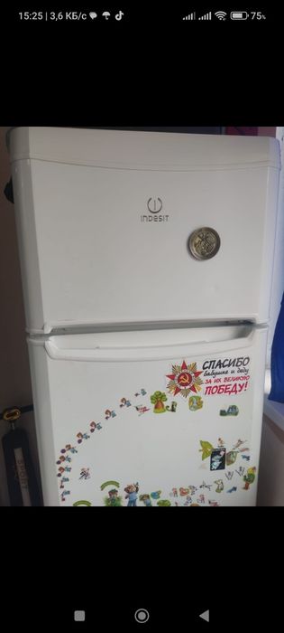 Продам холодильник
