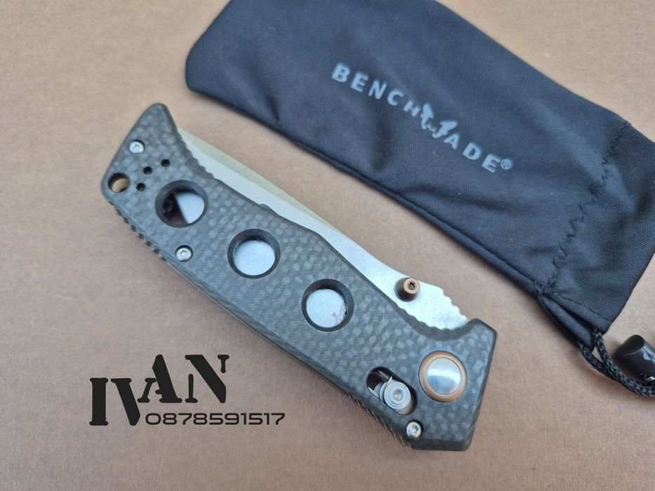 Сгъваем нож Benchmade 273-03 Mini Adamas -Carbon