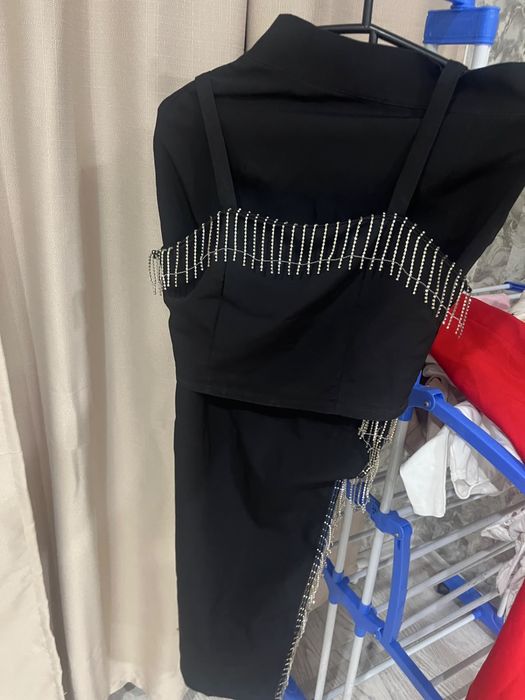 Продам вечерние платья