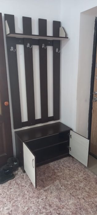 Продам прихожку срочно