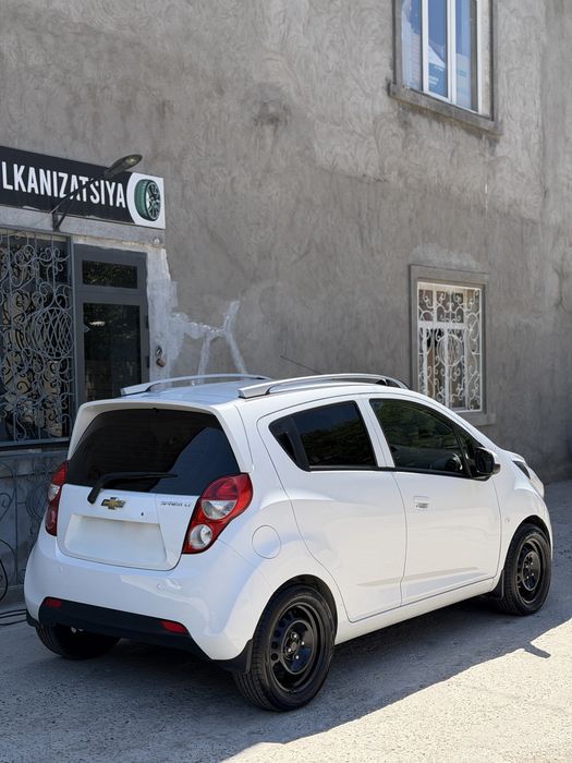 Spark avtomat 4 pozitsa