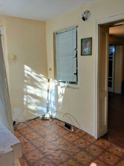 Продава се Къща в Варна, Колхозен пазар - 40 кв.м за 3000 €/кв.м - Снимка #2