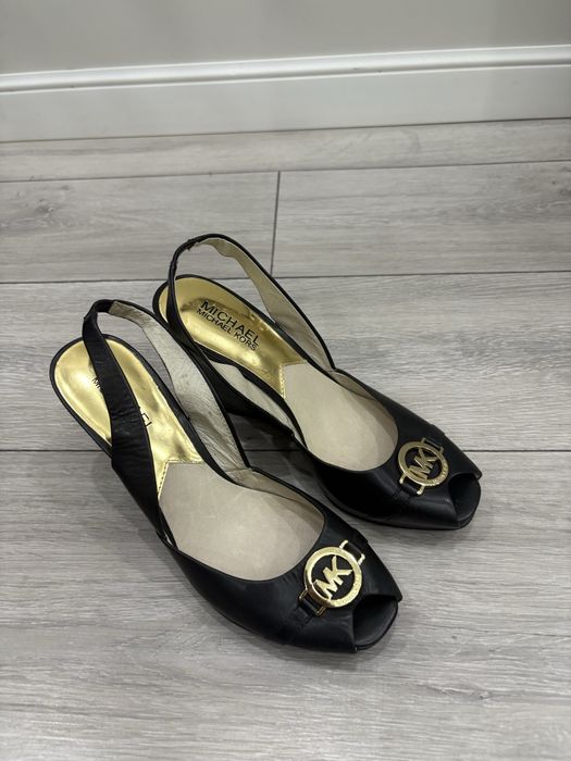 Туфли Michael Kors на танкетке обувь 38 размера смотреть все фото