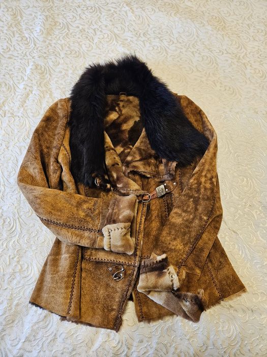 Дизайнерско кожено кожухче