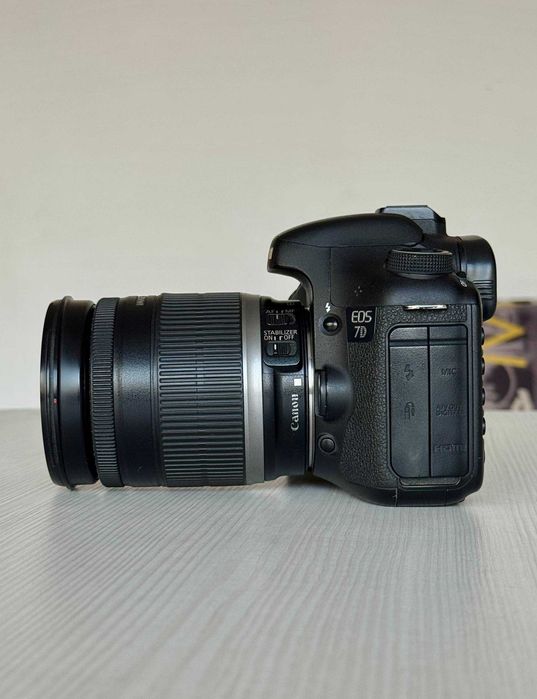 Canon EOS 7D + Canon EF-S 18-200mm / комплект