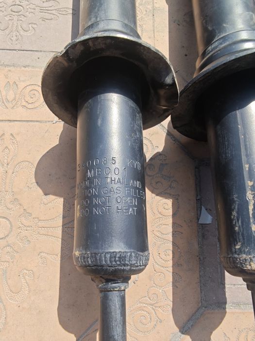 Амортизаторы Kayaba Б/У на Prado 150