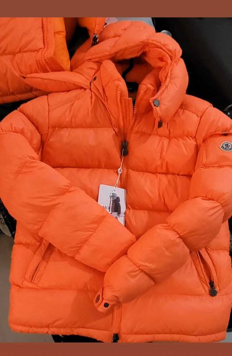 Зимняя куртка Moncler