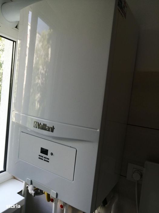 Apartament 3 camere zona Ciresica - etaj 1 - centrala proprie