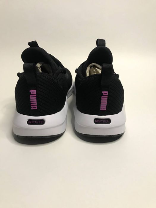 Продам оригинал кроссы Пума