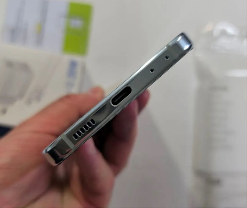 Samsung Z Flip 5 • impecabil • 512 GB • 98% Bateria