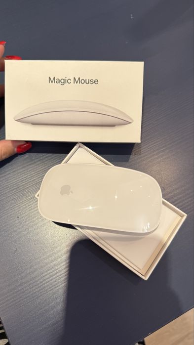 Мышь Apple Magic Mouse 4 MXK53ZM/A белый