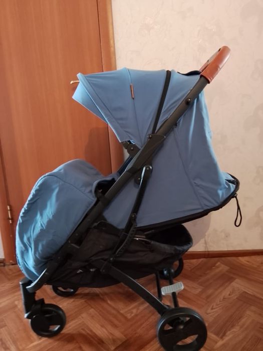 Коляска в отличном состоянии