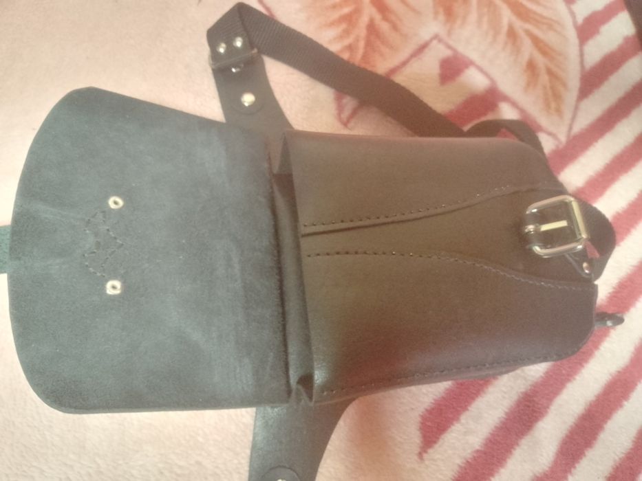 Сумка на бедро, натуральная кожа.